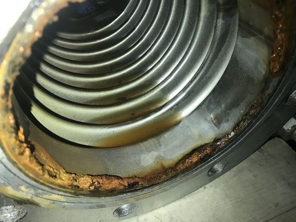 上海華山醫院波紋補償器腐蝕漏水問題解決