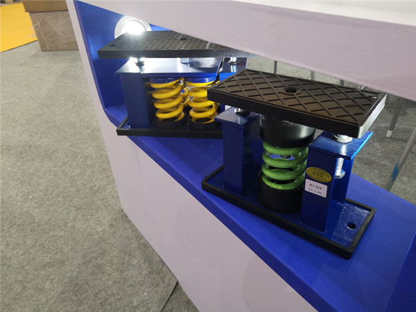 【2019】淞江集團參展上海國際泵管閥展會“專業制造橡膠軟接頭”